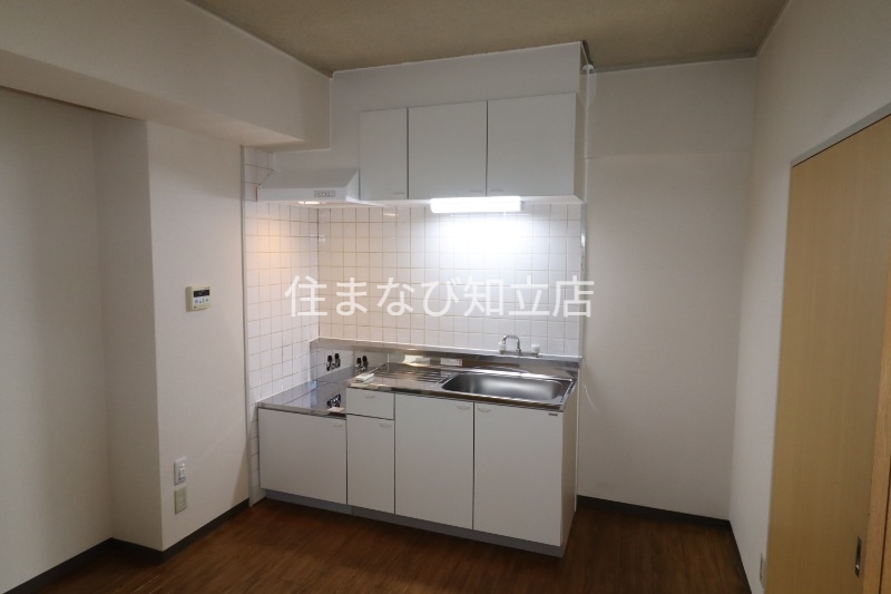 キッチン　同型別部屋写真