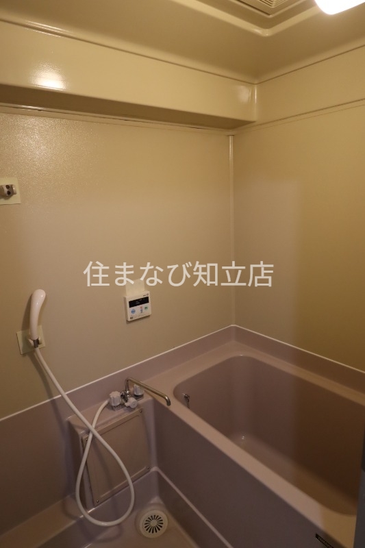 バス・シャワールーム　同型別部屋写真：設備現況優先