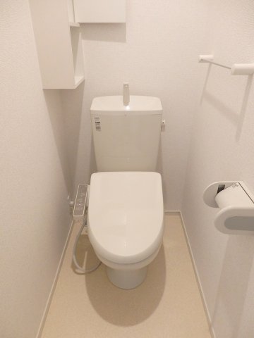 トイレ　ゆったりとした空間のトイレです