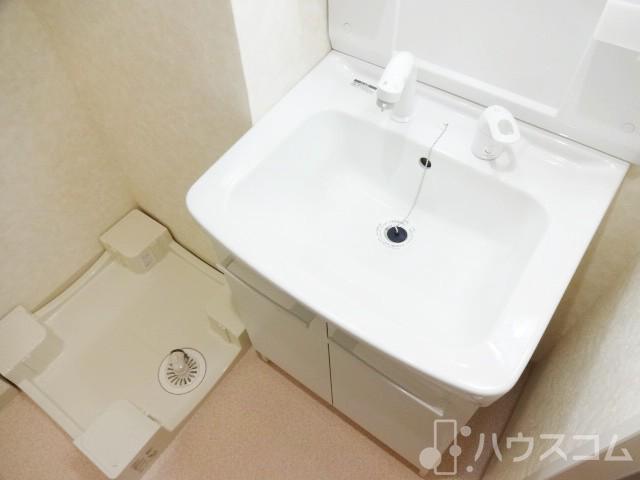 洗面設備　シャンプードレッサーなので忙しい朝も安心☆