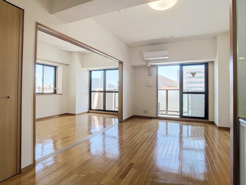 居室・リビング　※他部屋参考写真