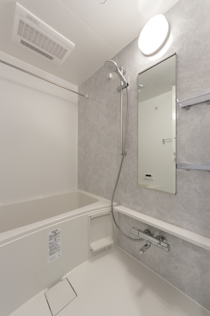 バス・シャワールーム　※写真は同タイプ住戸です。