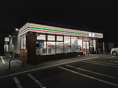 コンビニ　セブンイレブン北27条店（コンビニ）まで788m
