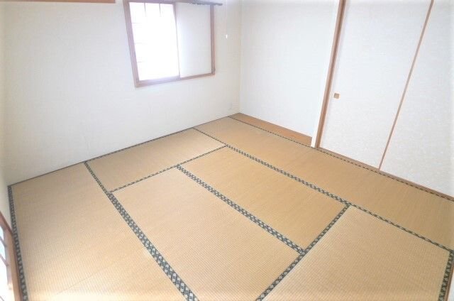 その他　和室8帖
