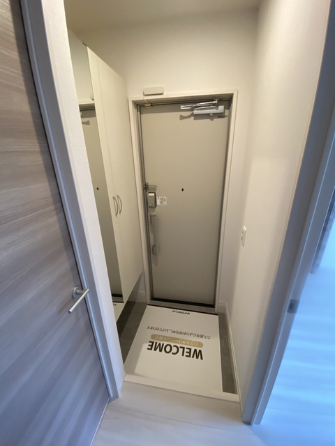 玄関　シューズボックス付