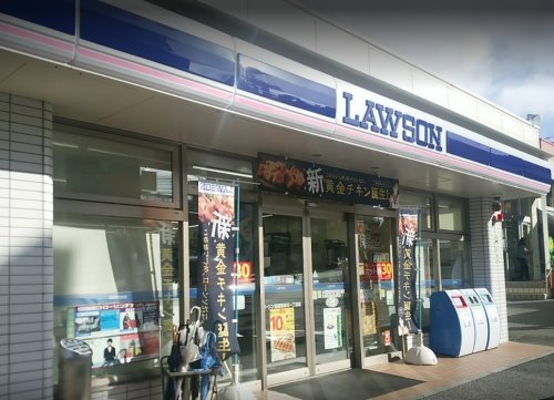 コンビニ　ローソン 那覇繁多川一丁目店（コンビニ）まで426m