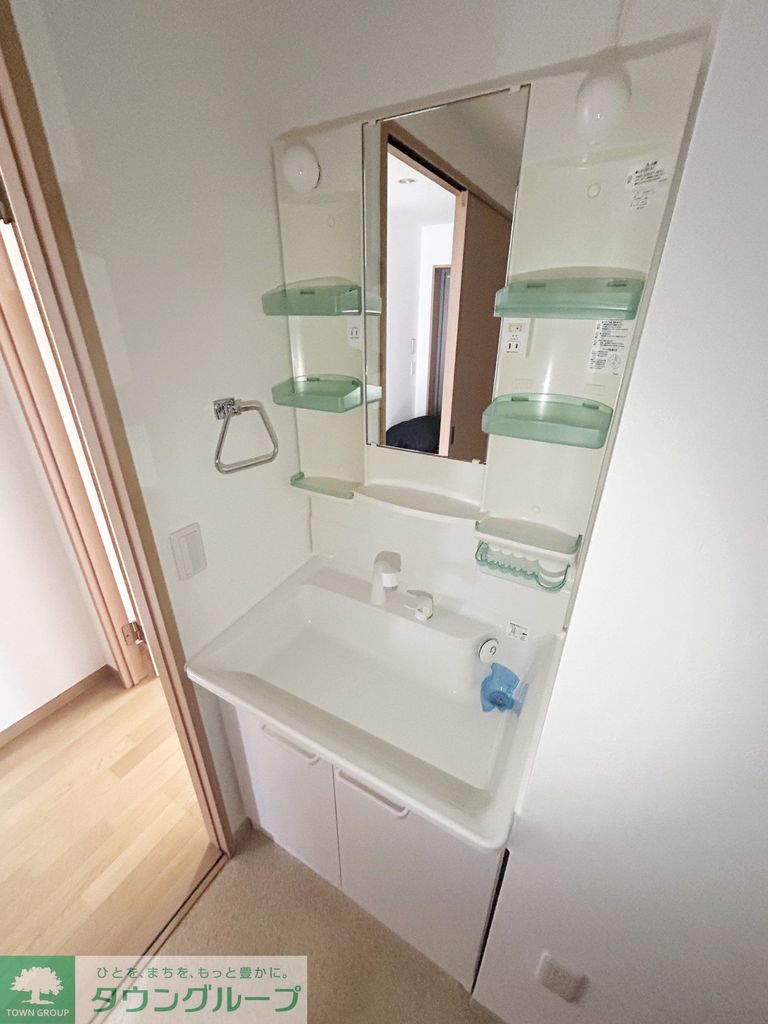 洗面設備　同物件別部屋写真