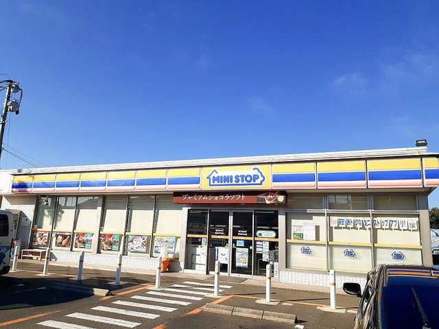 コンビニ　ミニストップ 仙台北中山店（コンビニ）まで1800m
