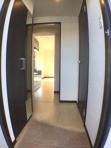 M10 若葉町の玄関写真