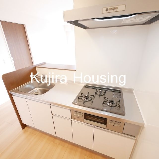 キッチン　対面キッチンでお部屋の様子がわかります★