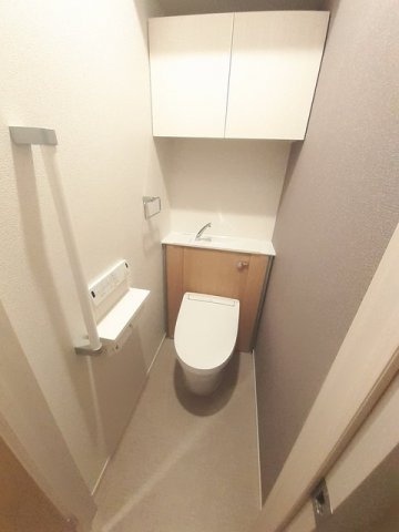 トイレ　ゆったりとした空間のトイレです