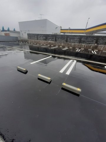 駐車場　駐車場があるので、車を買う予定の方も安心です