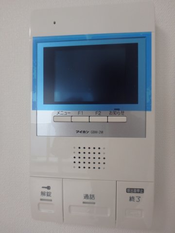セキュリティ　来訪者が確認できて安心の「TVモニターホン」