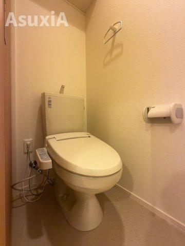 トイレ　別タイプのお部屋の写真です