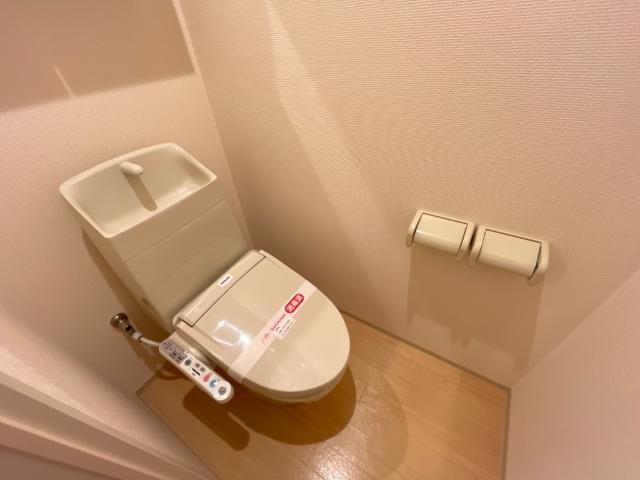 トイレ　シャワー付トイレ