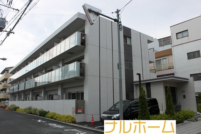 ラヴィア背戸口の外観写真
