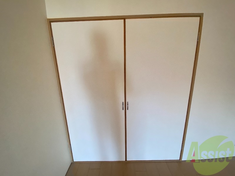 収納　収納スペースがあるのでお部屋がスッキリしますね。