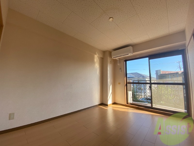 その他部屋・スペース　６帖の洋室です。寝室としても良さそうです。