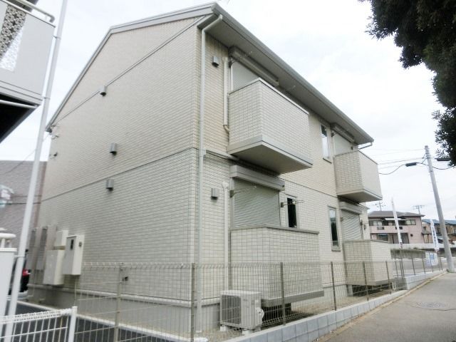 建物外観　２０１６年３月完成の物件です。