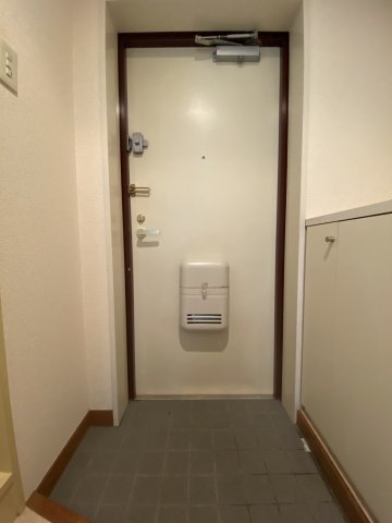 テラマエフラッツ高津の玄関写真