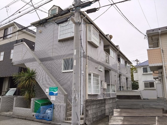 ローズアパートR63番館の外観写真