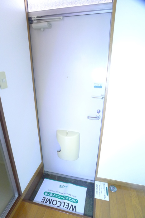 パストラル立石の玄関写真
