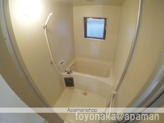 阪急宝塚線 豊中駅 徒歩15分 2階建 築50年の風呂写真