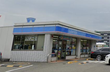 コンビニ　ローソン ポートアイランド北店（コンビニ）まで319m