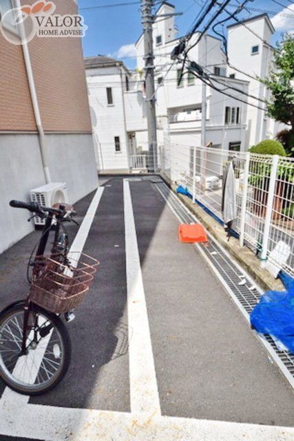 相鉄本線 西横浜駅 徒歩14分 2階建 築13年の外観写真