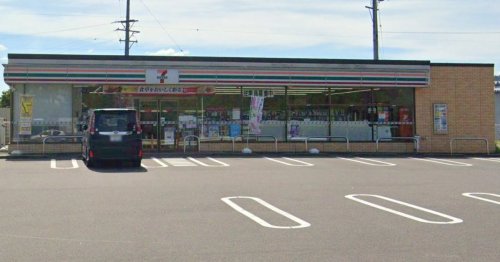 コンビニ　セブンイレブン 美濃加茂深田町店（コンビニ）まで1121m