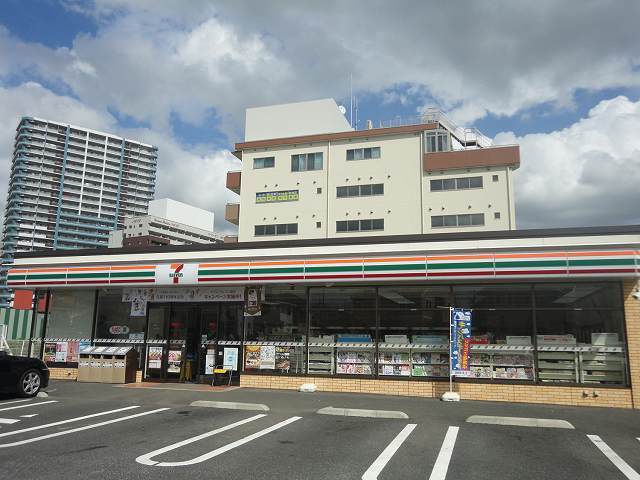 コンビニ　セブンイレブンみどりの店（コンビニ）まで600m