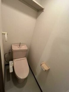 トイレ　※別部屋参考写真