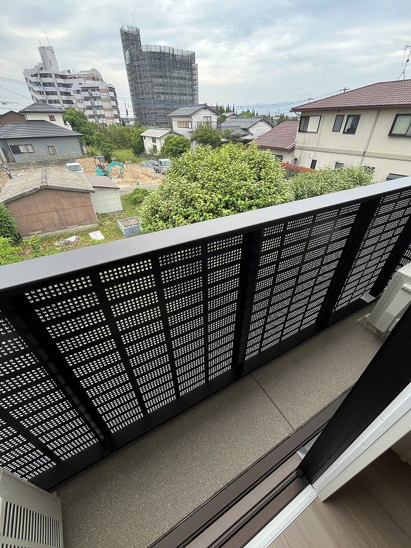 バルコニー　建築中の為、同建築会社施工の物件写真を使用しています。