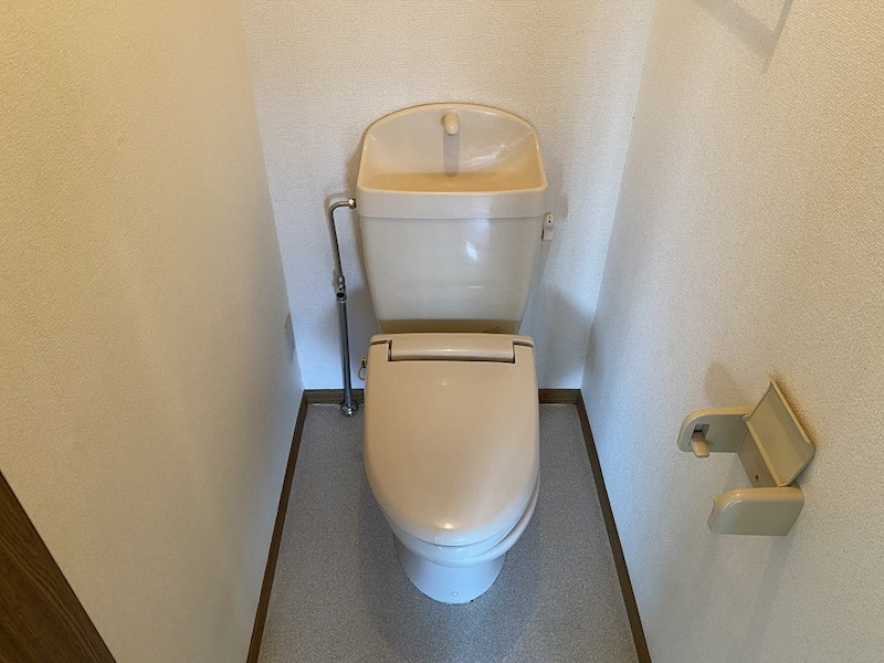 メゾンブリオントBのトイレ写真