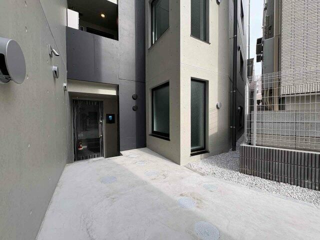 エントランス　毎日の通勤通学にも便利なエントランス☆