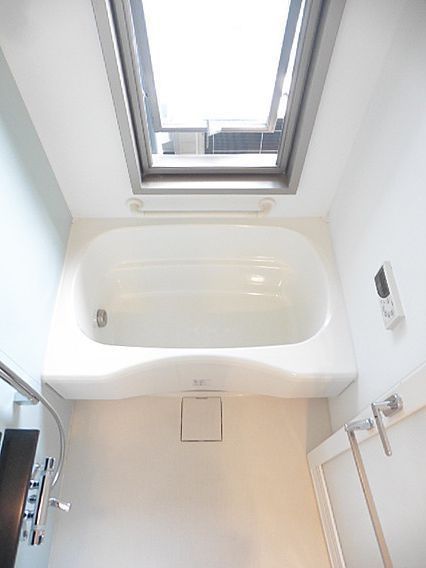 バス・シャワールーム　写真は同タイプ住居です