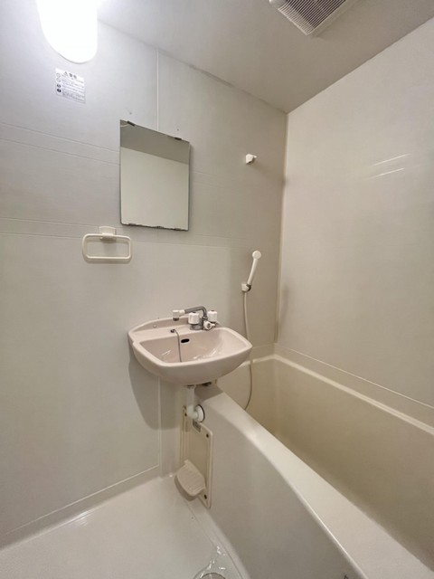 バス・シャワールーム　他部屋参考写真