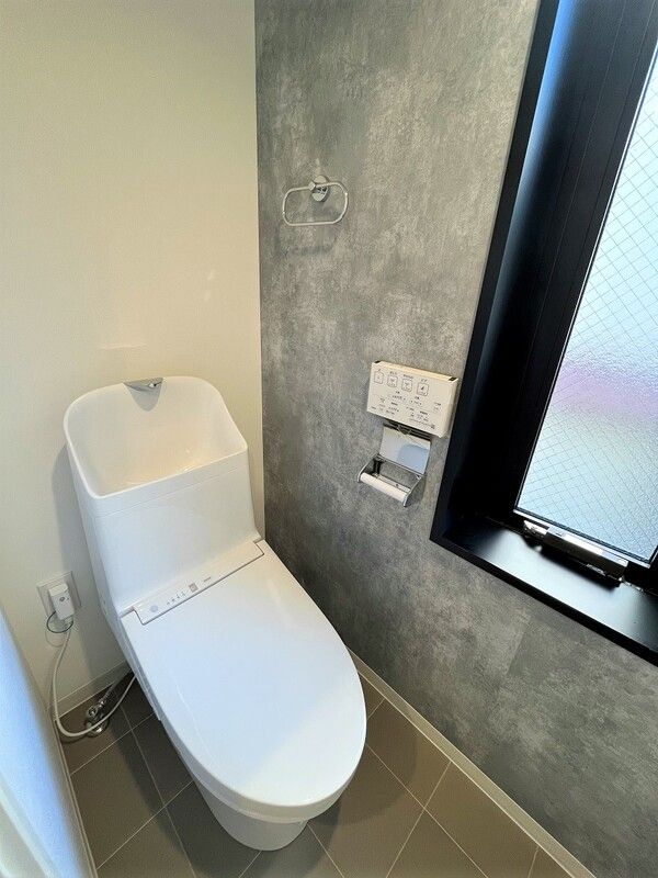 LiveFlat森下IIのトイレ写真