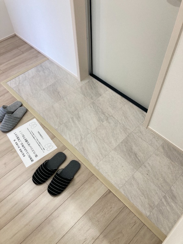 フジパレス加美駅南III番館の玄関写真