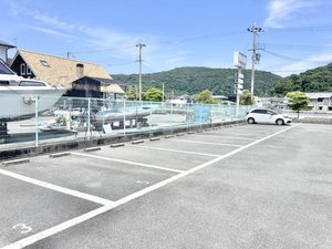 その他設備　駐車場
