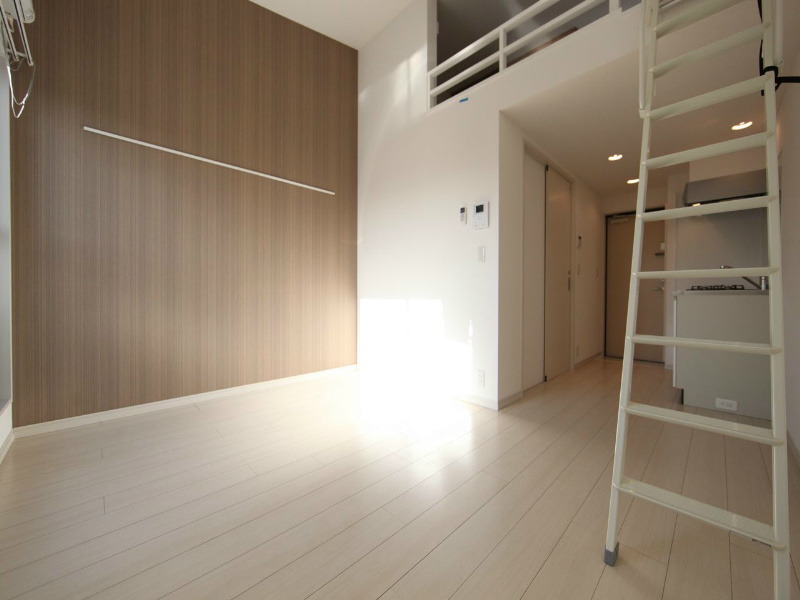 居室・リビング　洋室6.1帖　ロフト5.4帖（収納でもお部屋でも使えます）