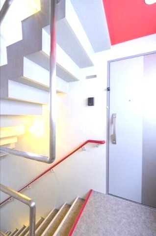 ロビー　建物の内部です