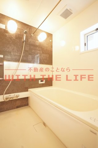 バス・シャワールーム　駐車場完備です