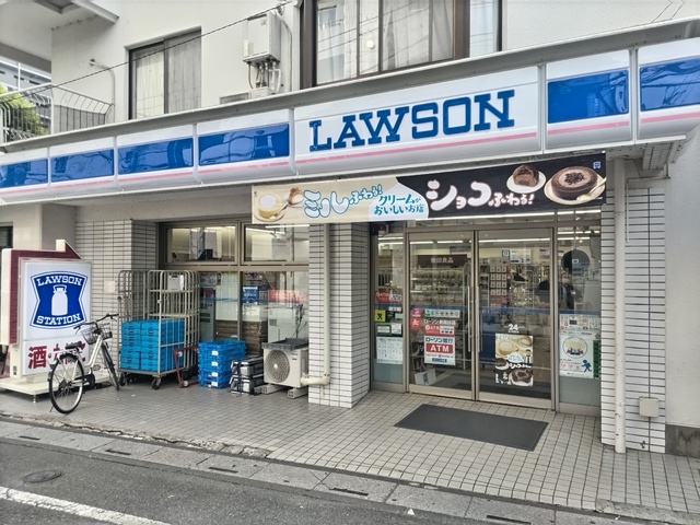 コンビニ　ローソン　新越谷店（コンビニ）まで270m