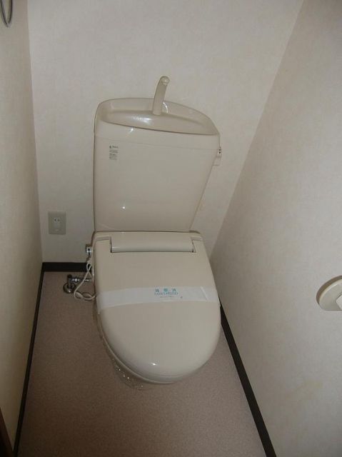 トイレ　トイレ