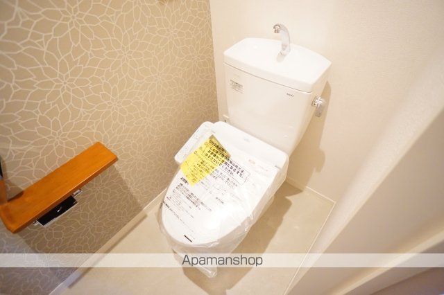 近鉄橿原線 大和西大寺駅 徒歩8分 3階建 築6年のトイレ写真