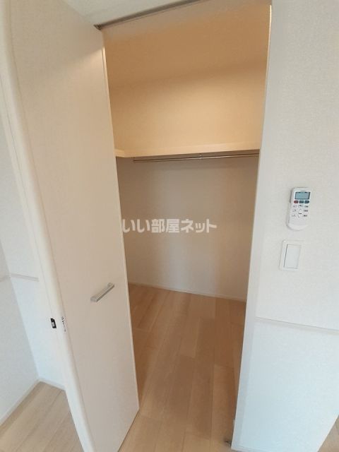 デリス・シャルマンIIの内装写真