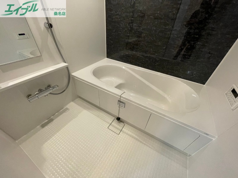 バス・シャワールーム　同型参考写真
