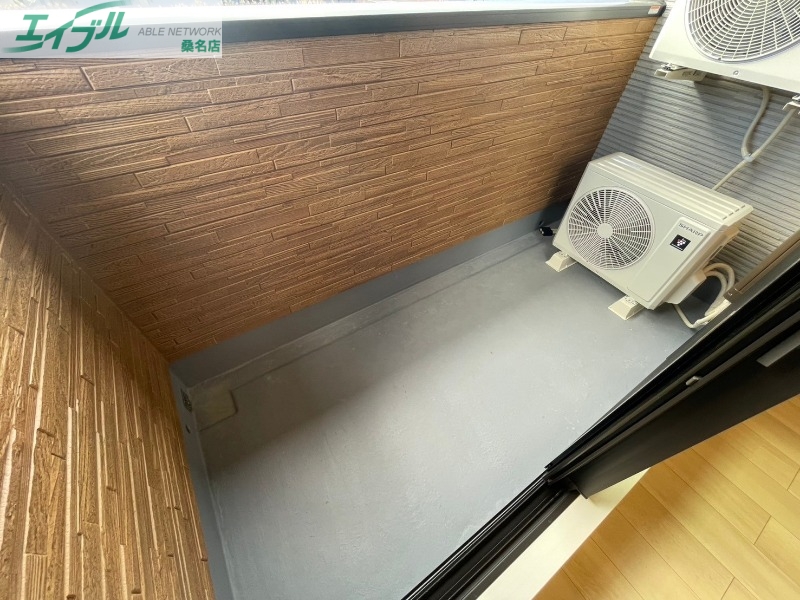 バルコニー　同型参考写真