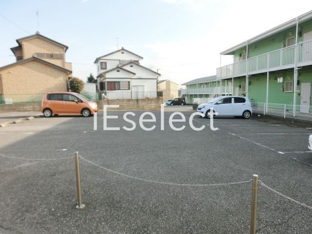 駐車場　敷地内駐車場ございます